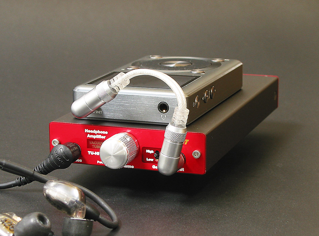 真空管ポタアン ELEKIT TU-HP03 Vacuum Tube Hybrid Portable Headphone Amplifier [ TU-HP03