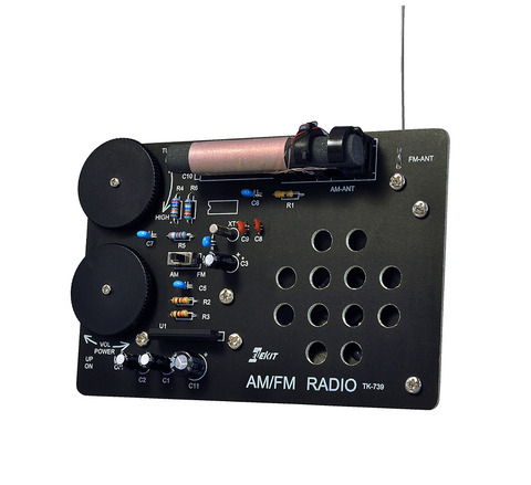 TK-739 AM/FM DSPラジオ AMもFMも受信しないようです