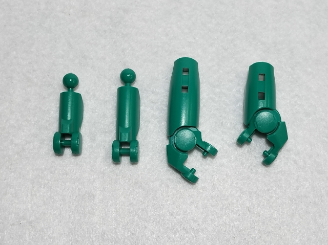 MR-9136_P22・23_足部品色々.jpg